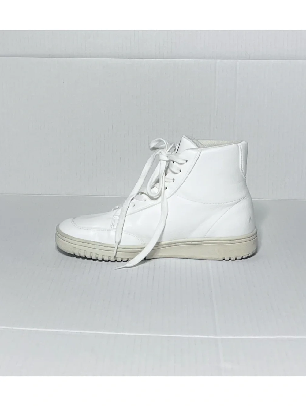 Flamingos Life Old 80’s White Vegan Leather Sneakers